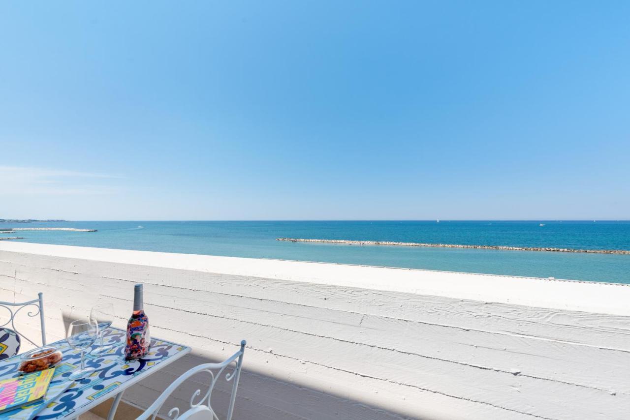 Waterfront Apartment With Seaview Balcony باري المظهر الخارجي الصورة